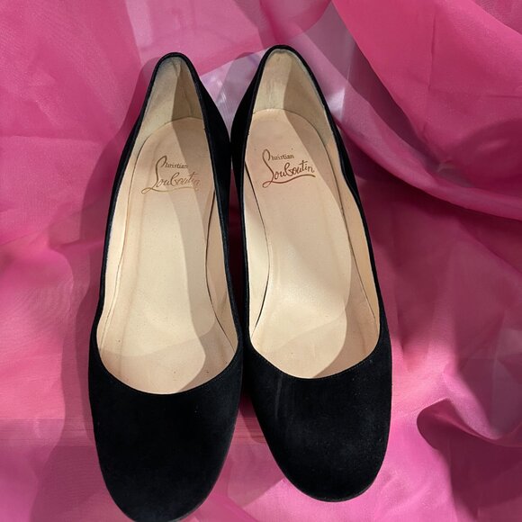 Christian Louboutin Black Suede Pumps with 2" Kitten Heel - Size 38 - Picture 2 of 5